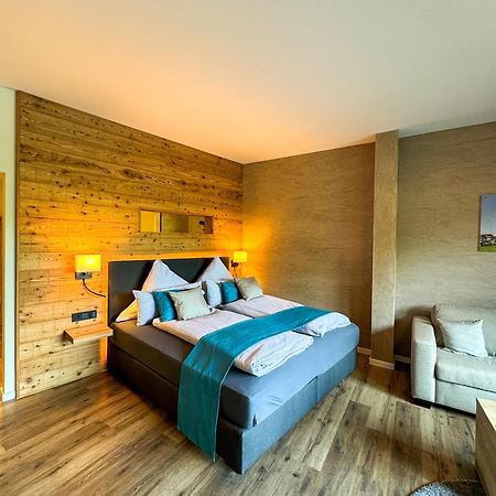 הארן Veenland Hotel מראה חיצוני תמונה