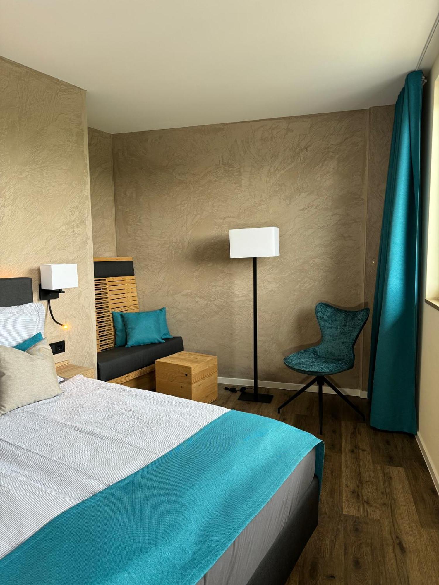 הארן Veenland Hotel מראה חיצוני תמונה