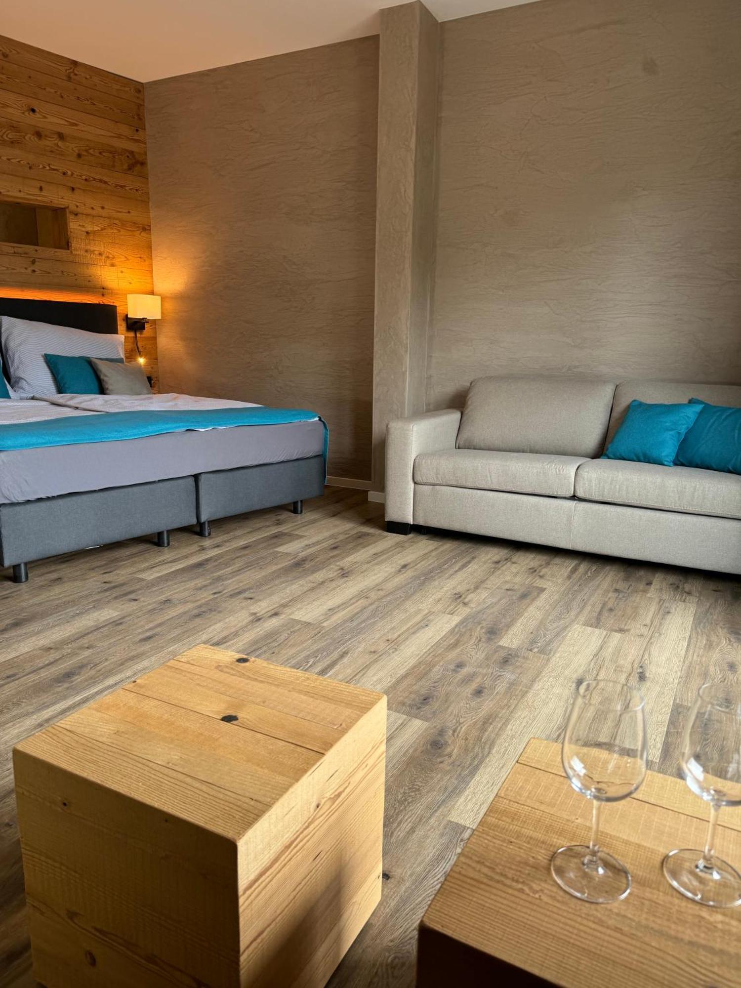 הארן Veenland Hotel מראה חיצוני תמונה