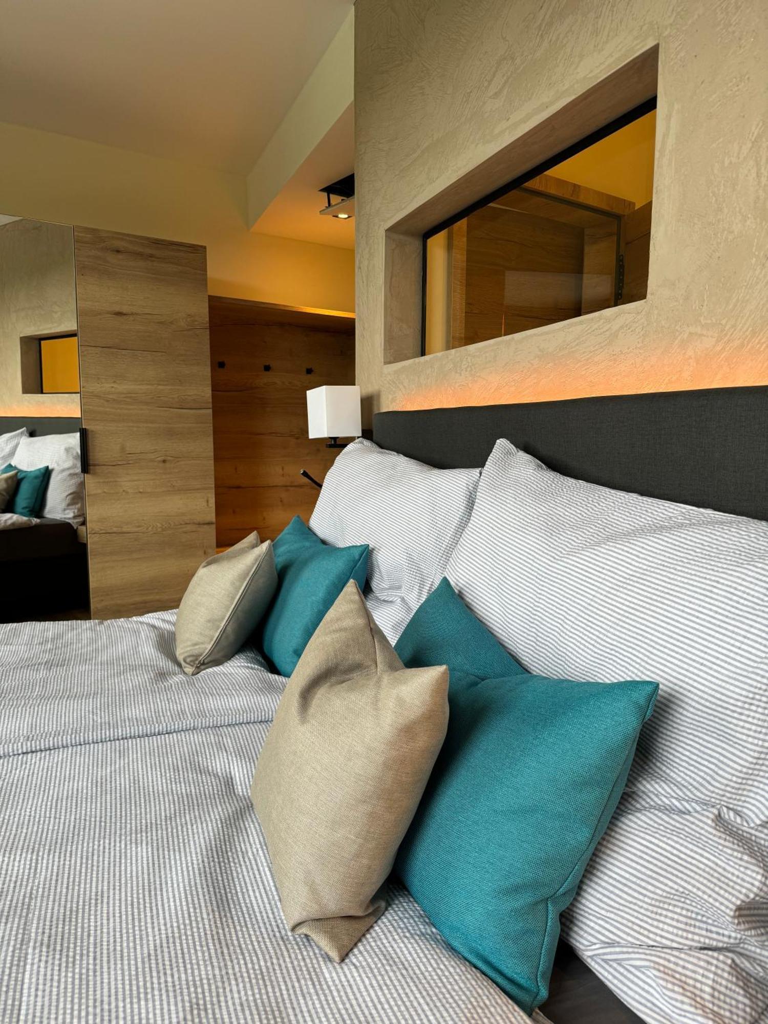 הארן Veenland Hotel מראה חיצוני תמונה
