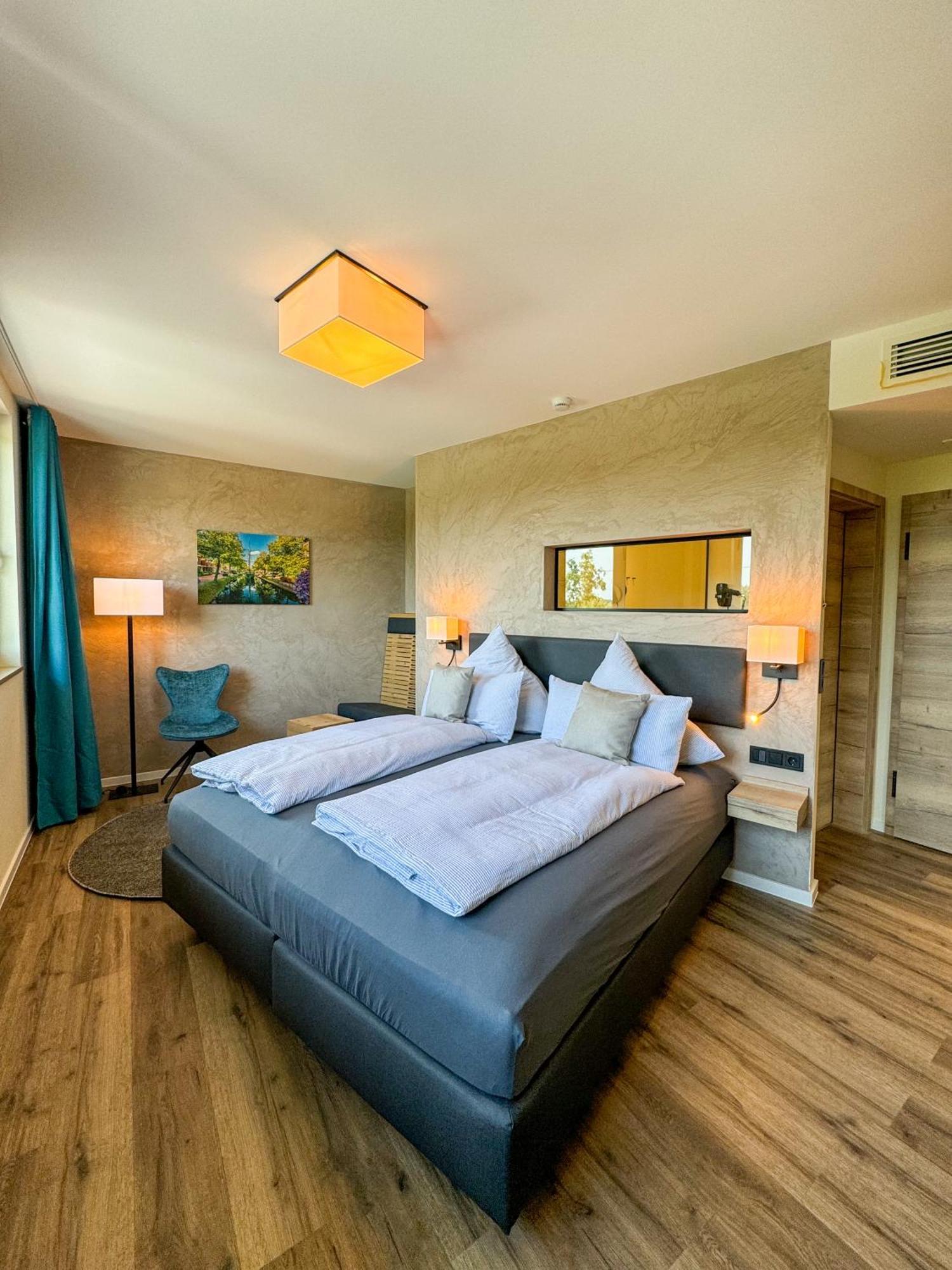 הארן Veenland Hotel מראה חיצוני תמונה